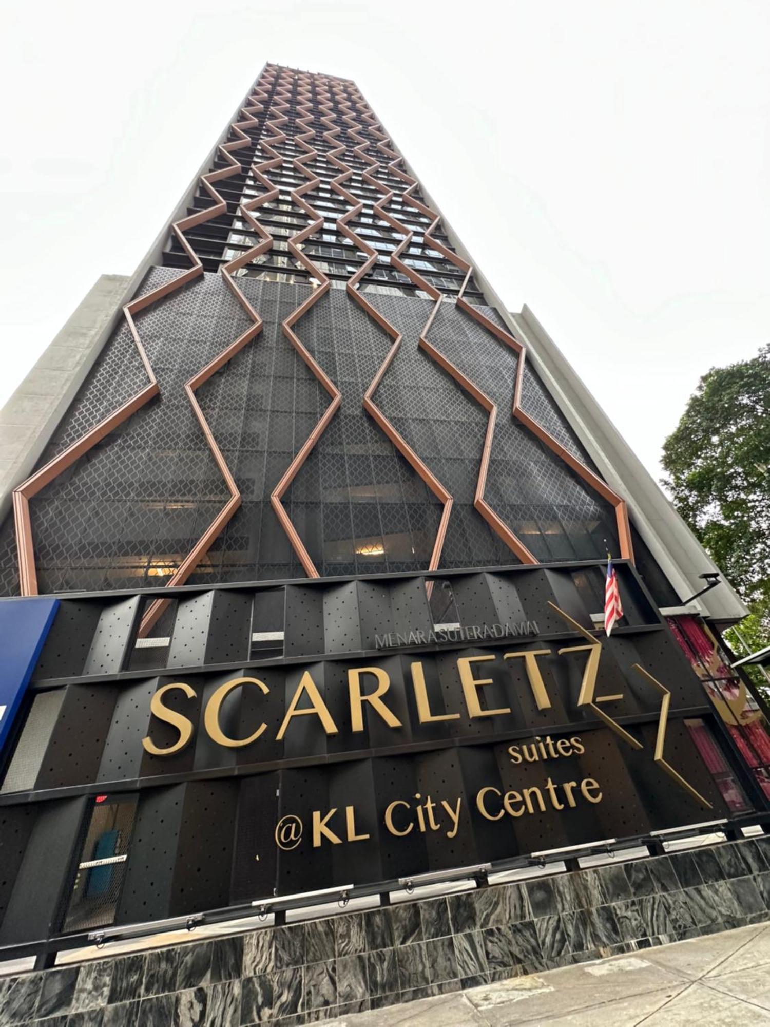 Scarletz Suites Klcc By Aura Κουάλα Λουμπούρ Εξωτερικό φωτογραφία