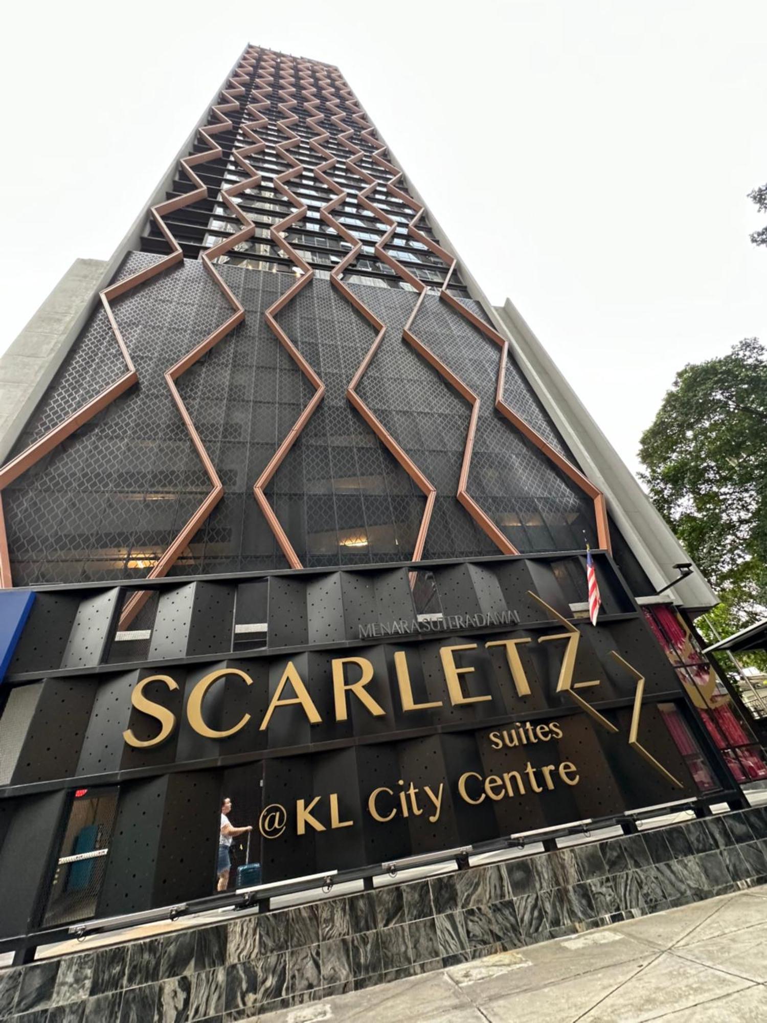 Scarletz Suites Klcc By Aura Κουάλα Λουμπούρ Εξωτερικό φωτογραφία