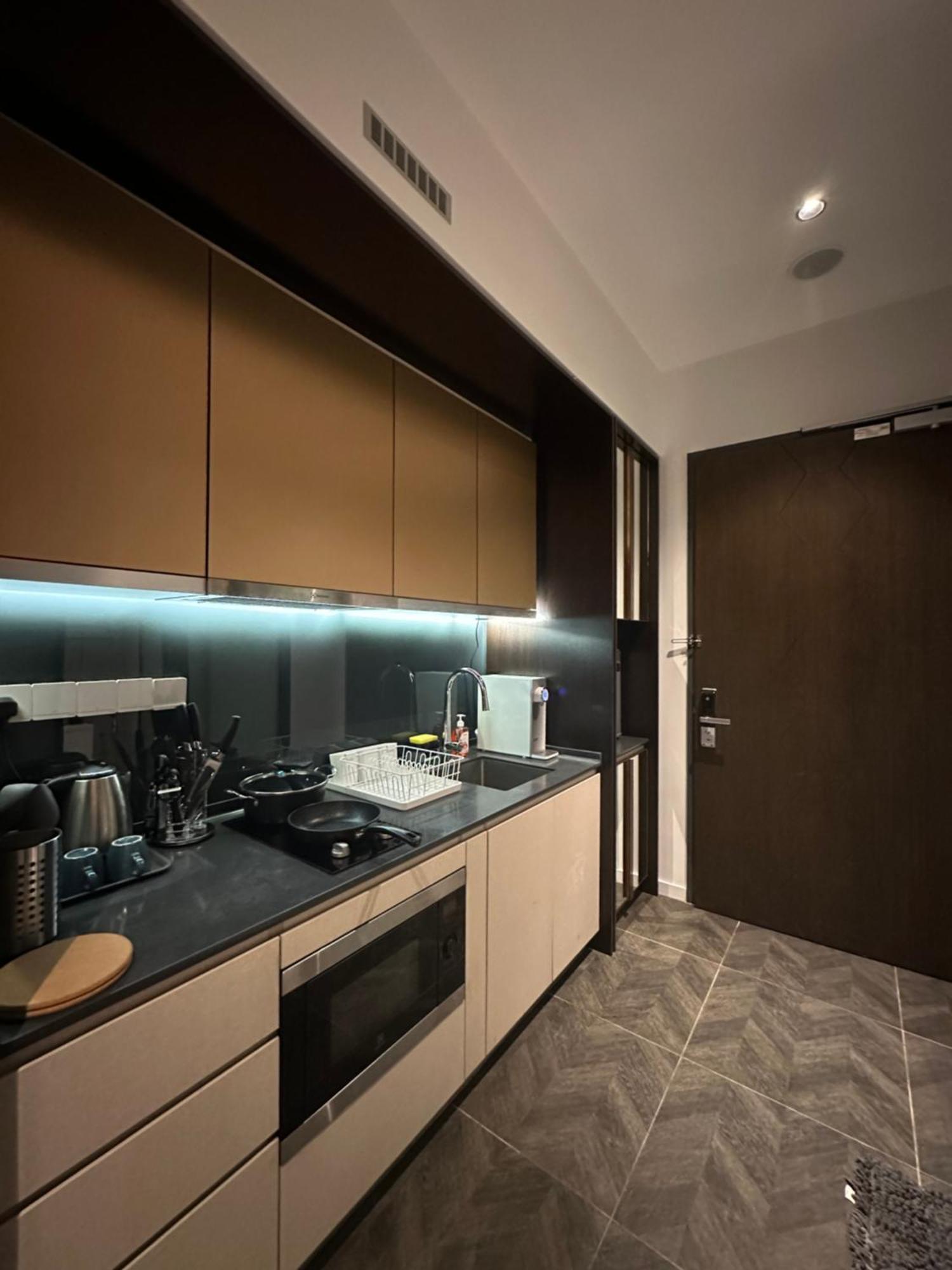Scarletz Suites Klcc By Aura Κουάλα Λουμπούρ Εξωτερικό φωτογραφία